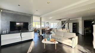  Maison � vendre 6 pi�ces 239 m�