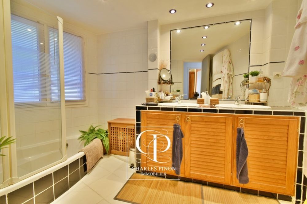 � vendre  Villa Bouc-Bel-Air (13320)