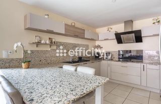  Villa � vendre 7 pi�ces 181 m�