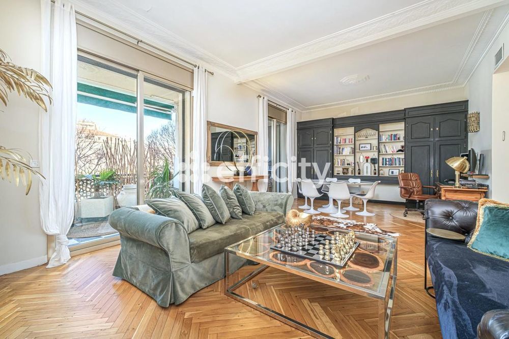 � vendre  Appartement Marseille 8