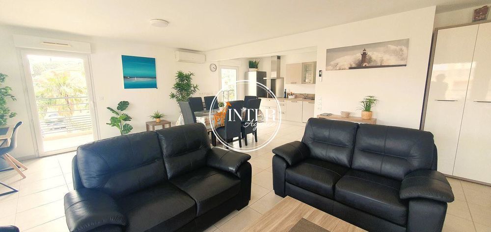 � vendre  Duplex/triplex Sainte-Maxime (83120)