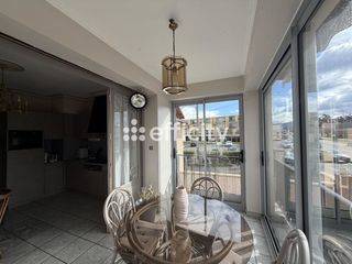  Maison � vendre 10 pi�ces 200 m�