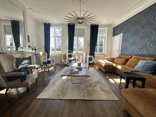  Propri�t�/ch�teau � vendre 8 pi�ces 315 m�