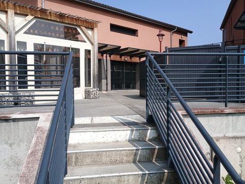 MAILLAT - Local Commercial 960 01000 Maillat