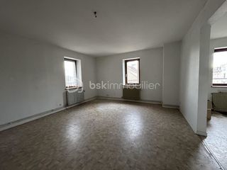  Immeuble � vendre 7 pi�ces 297 m�