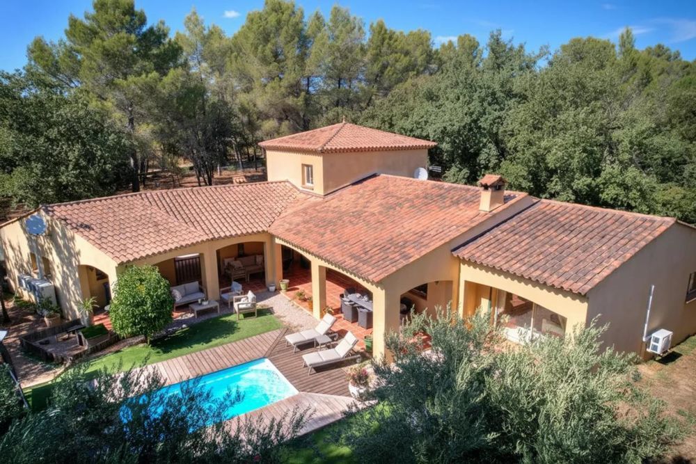 � vendre  Maison La Motte (83920)