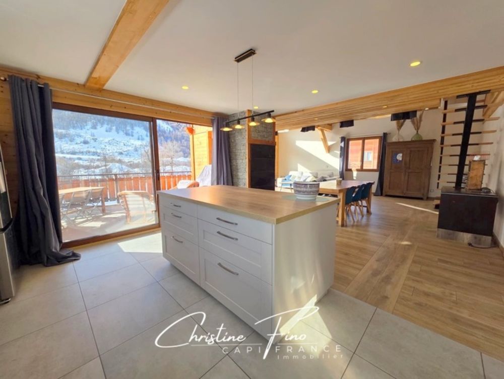 � vendre  Chalet Le Mon�tier-les-Bains (05220)
