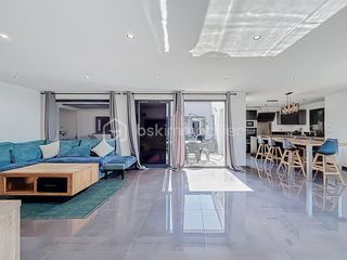  Maison � vendre 8 pi�ces 247 m�