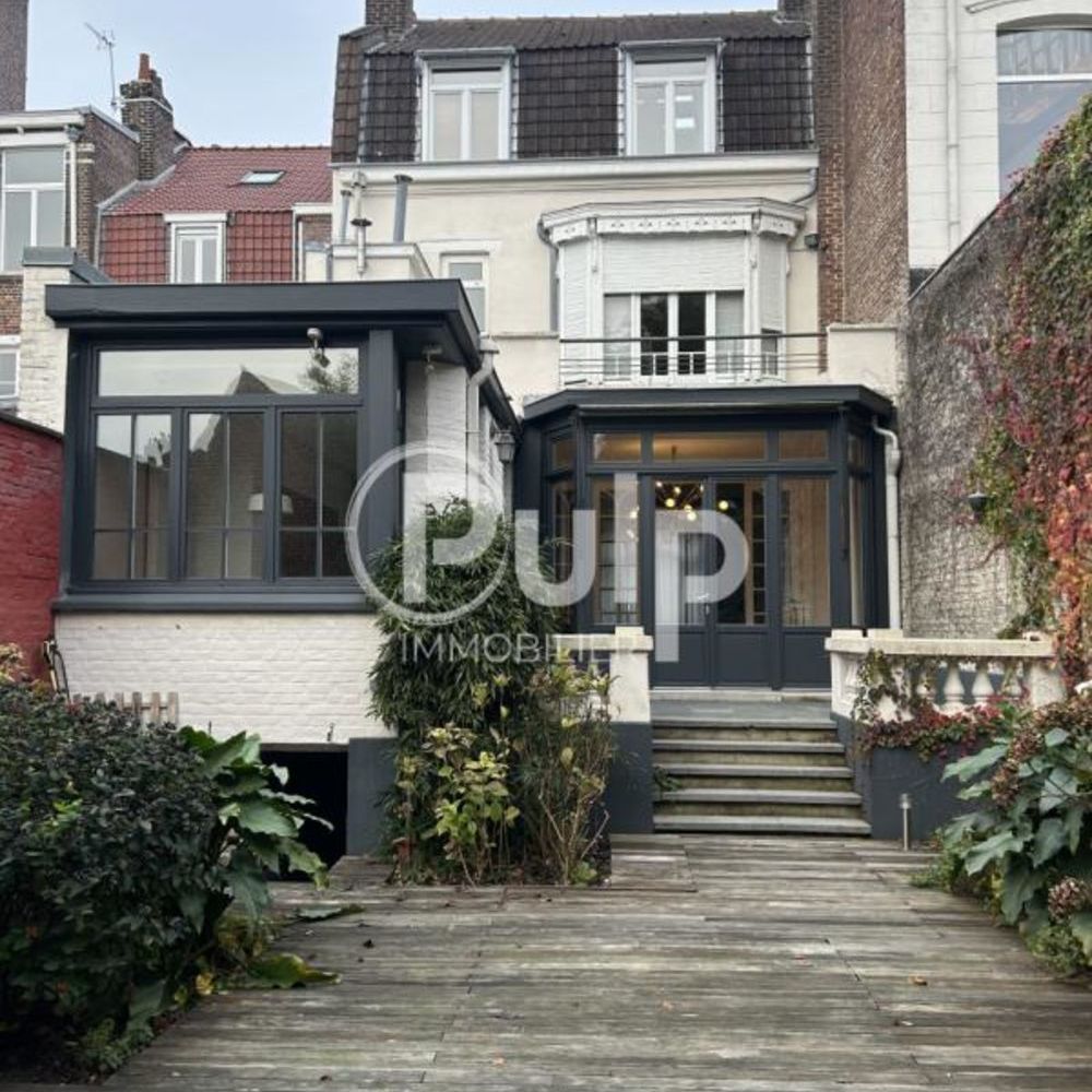 � vendre  Propri�t�/ch�teau La Madeleine (59110)