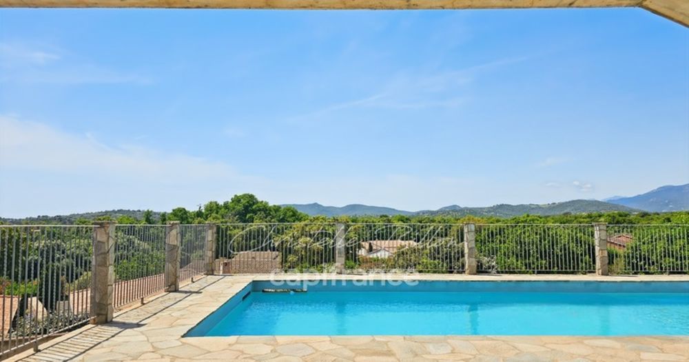 � vendre  Villa Ste Lucie De Porto Vecchio (20144)
