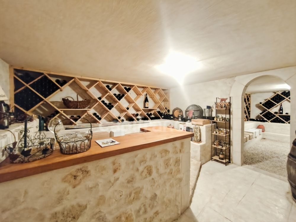 � vendre  Maison Givry (71640)