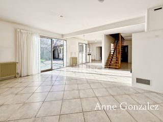  Maison � vendre 7 pi�ces 240 m�