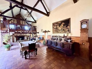  Maison � vendre 9 pi�ces 256 m�