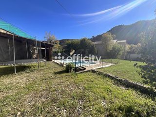  Maison � vendre 13 pi�ces 305 m�