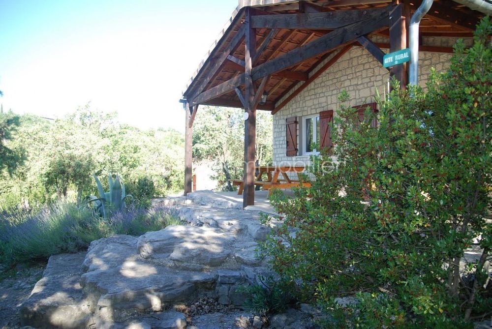 � vendre  Maison Labeaume (07120)