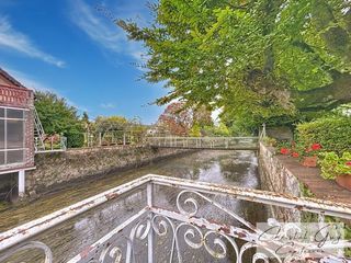  Maison � vendre 10 pi�ces 247 m�