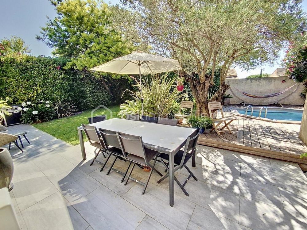� vendre  Villa P�rols (34470)