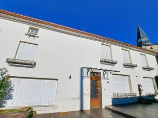  Maison � vendre 8 pi�ces 200 m�