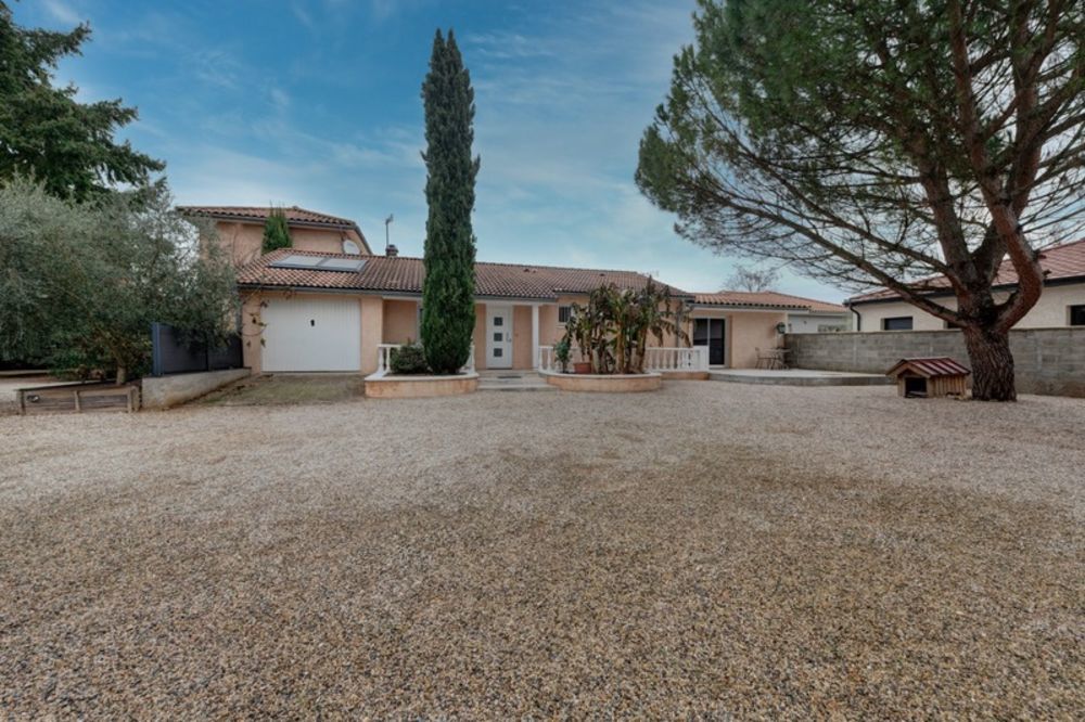 � vendre  Maison Blyes (01150)