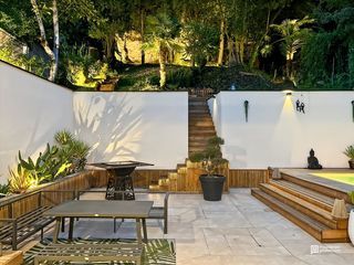  Maison � vendre 4 pi�ces 215 m�