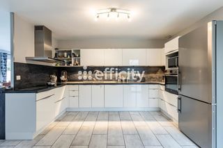  Maison � vendre 5 pi�ces 145 m�