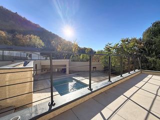  Maison � vendre 6 pi�ces 195 m�