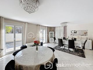  Maison � vendre 5 pi�ces 130 m�