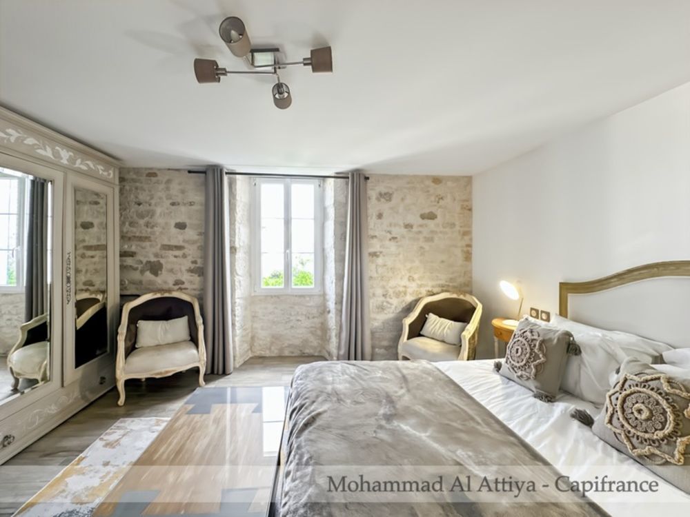 � vendre  Propri�t�/ch�teau La Rochelle (17000)