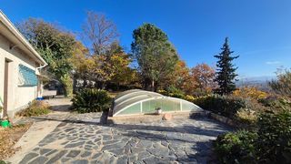  Maison � vendre 6 pi�ces 254 m�