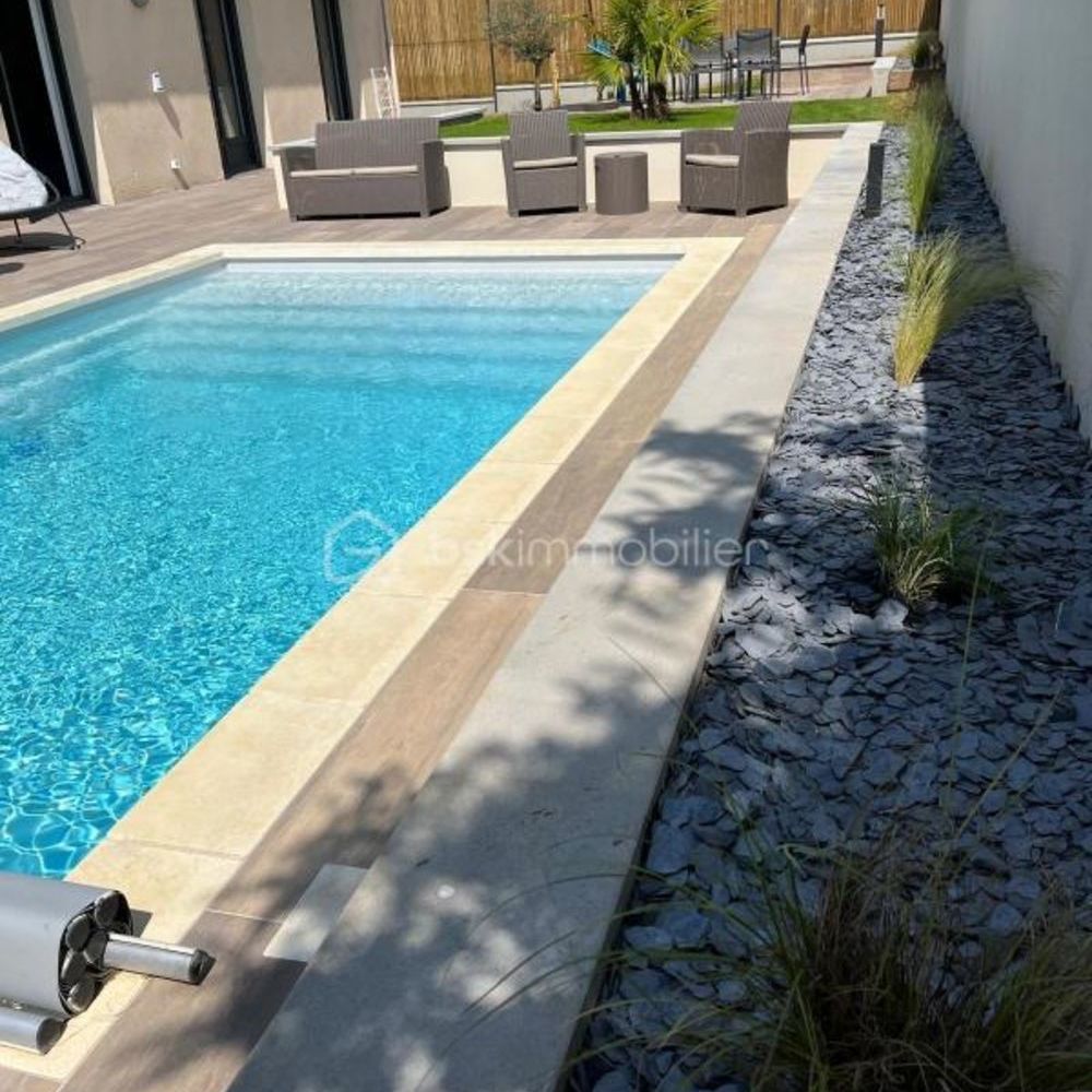 � vendre  Propri�t�/ch�teau Yerres (91330)