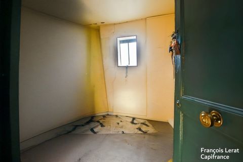 Local/bureau &agrave; vendre PARIS 11EME ARRONDISSEMENT (75) - D&eacute;barras - Boulevard Voltaire- 6,12 m2 Loi carrenclusz -  45 000 honorai 45000 75011 Paris 11eme arrondissement