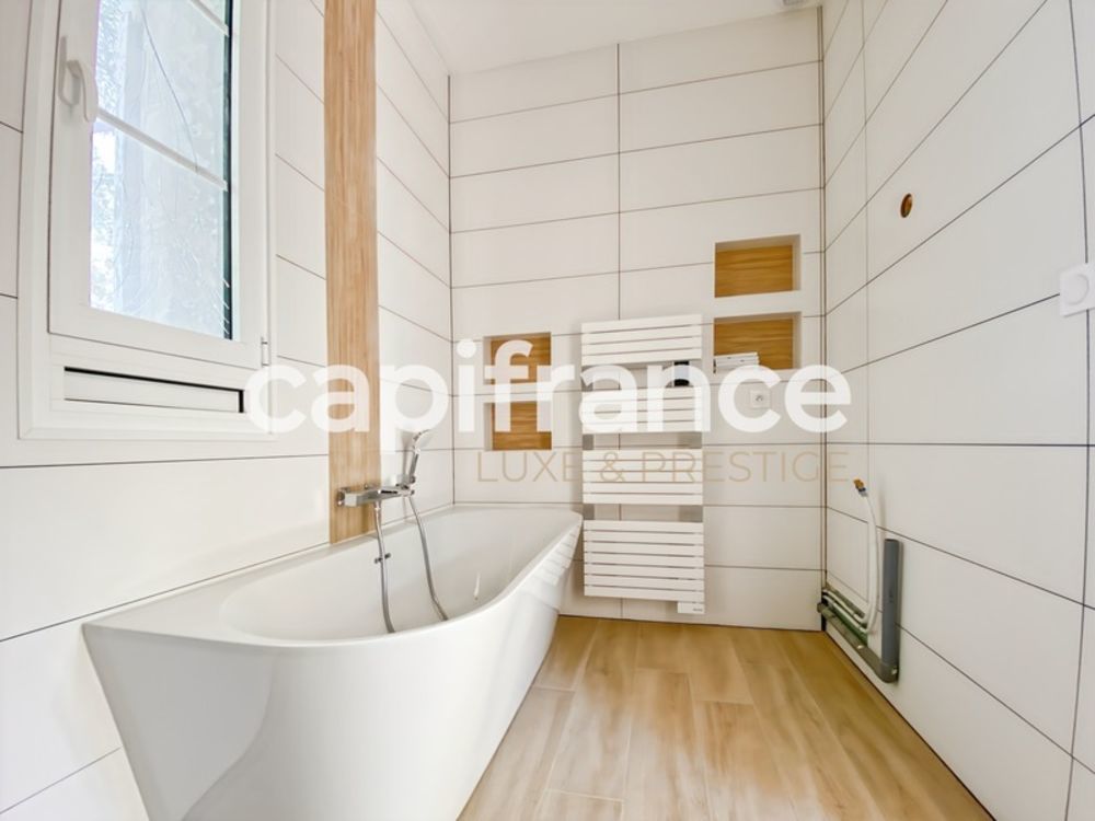 � vendre  Propri�t�/ch�teau Bordeaux (33000)