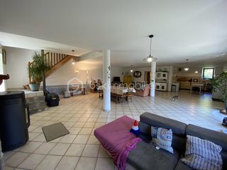  Maison � vendre 5 pi�ces 194 m�