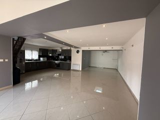  Maison � vendre 4 pi�ces 156 m�