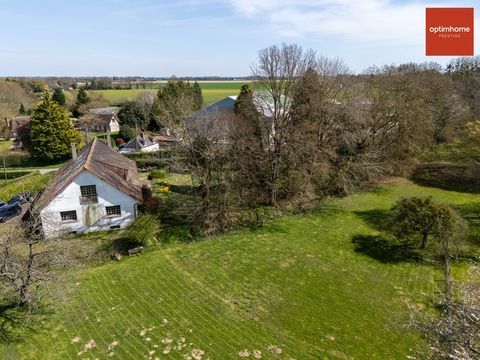   Grande maison de famille avec 5 chambres dont 3 suites sur un beau terrain de 1900 m2 dans un charmant village Normand Maison - 8 pi�ce(s) - 337 m�