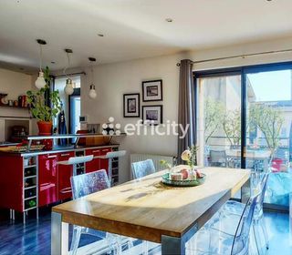  Maison � vendre 7 pi�ces 228 m�