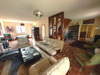  Maison � vendre 8 pi�ces 197 m�