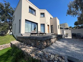  Villa � vendre 5 pi�ces 200 m�