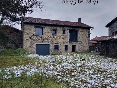   BOISSET 43500 Centre village Maison en pierre 155 m� avec terrain 1000 m�enti�rement � am�nager Maison - 3 pi�ce(s) - 155 m�