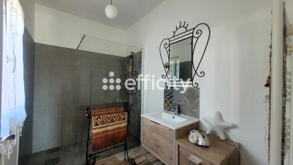 � vendre  Villa Sanary-sur-Mer (83110)