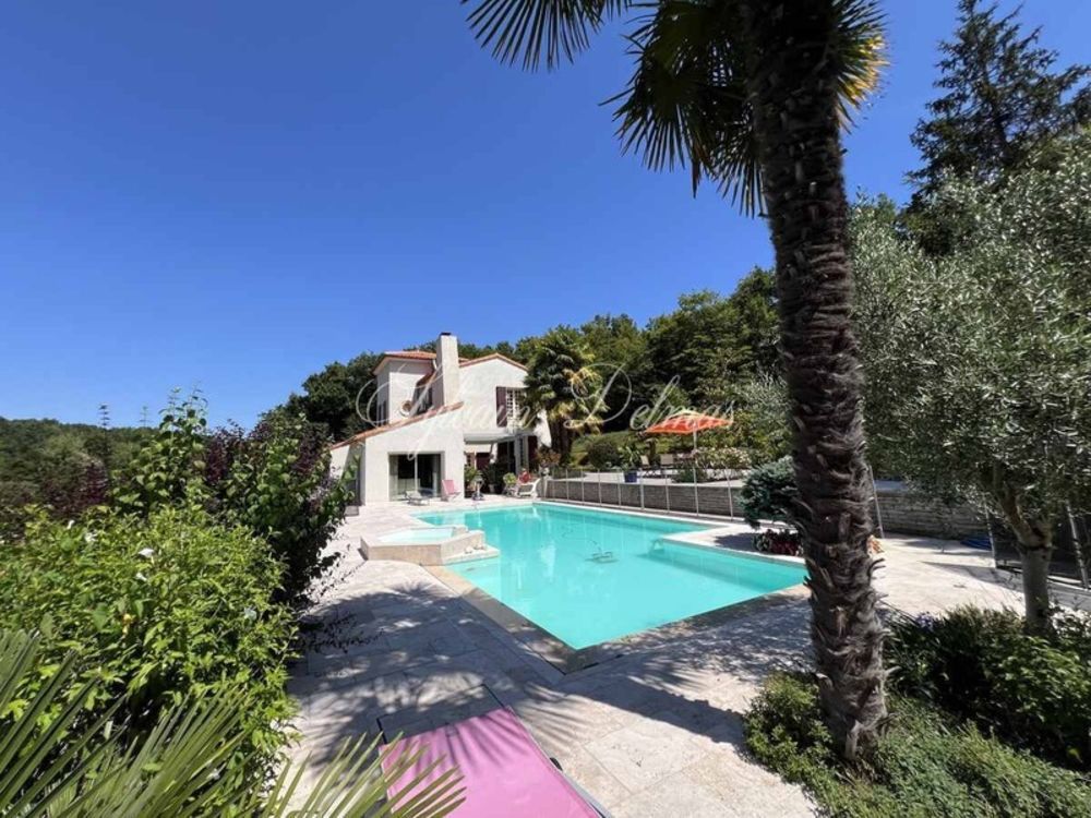 � vendre  Maison Poitiers (86000)