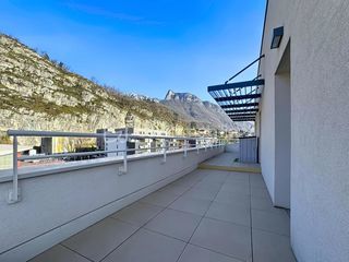  Appartement � vendre 4 pi�ces 81 m�