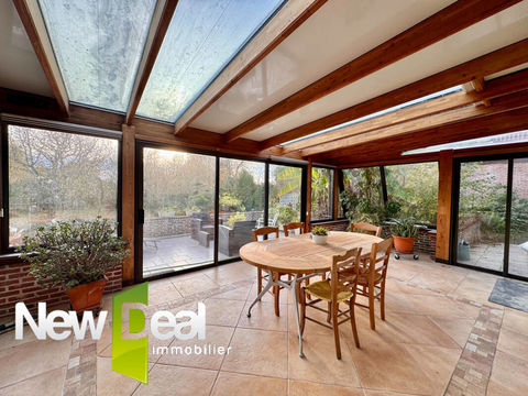   PLAIN PIED INDIVIDUEL / 4 CHAMBRES ET 1 BUREAU / GARAGE Maison - 7 pi�ce(s) - 165 m�