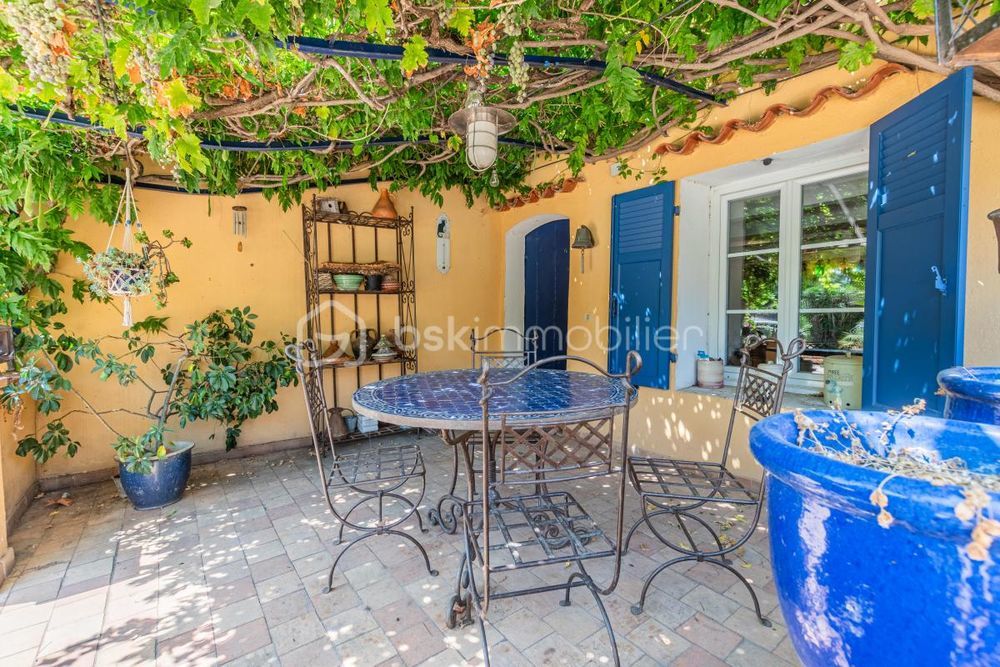 � vendre  Maison Six-Fours-les-Plages (83140)