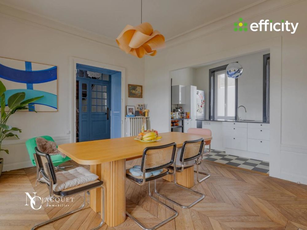 � vendre  Propri�t�/ch�teau Neyron (01700)