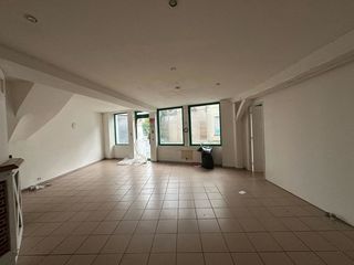  Immeuble � vendre 8 pi�ces 180 m�