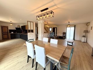  Maison � vendre 8 pi�ces 159 m�