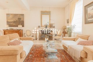  Maison � vendre 8 pi�ces 210 m�