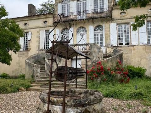   UN CHEF-D'OEUVRE LOUIS XV � R�INVENTER Ch�teau  XVIIIe proche Langon Propri�t�/ch�teau - 15 + pi�ce(s) - 1100 m�