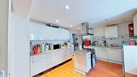   Maison � vendre 7 pi�ces DAMPIERRE (39) Maison - 7 pi�ce(s) - 170 m�